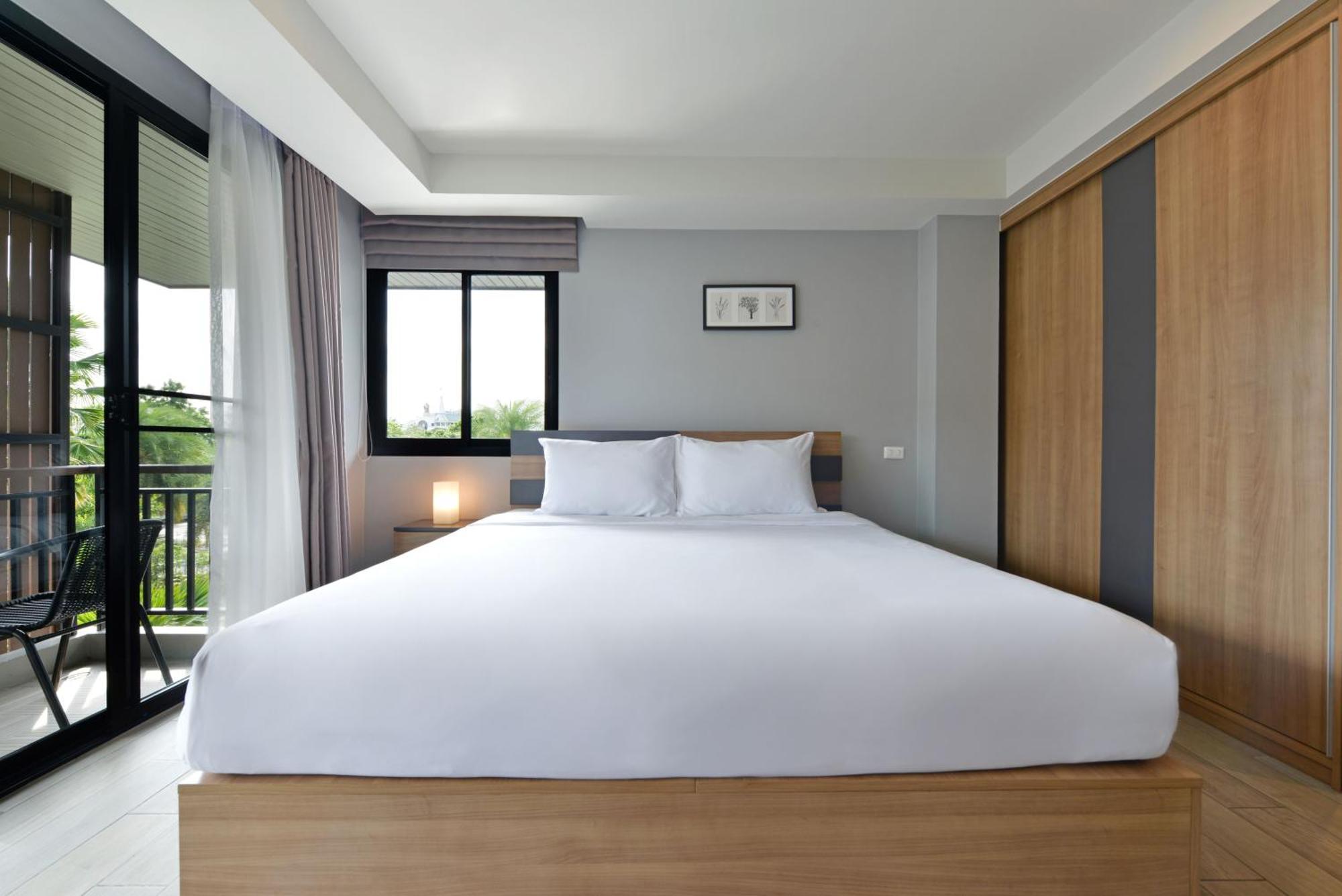 Raweewan Residence Hotel Bangkok Exterior foto
