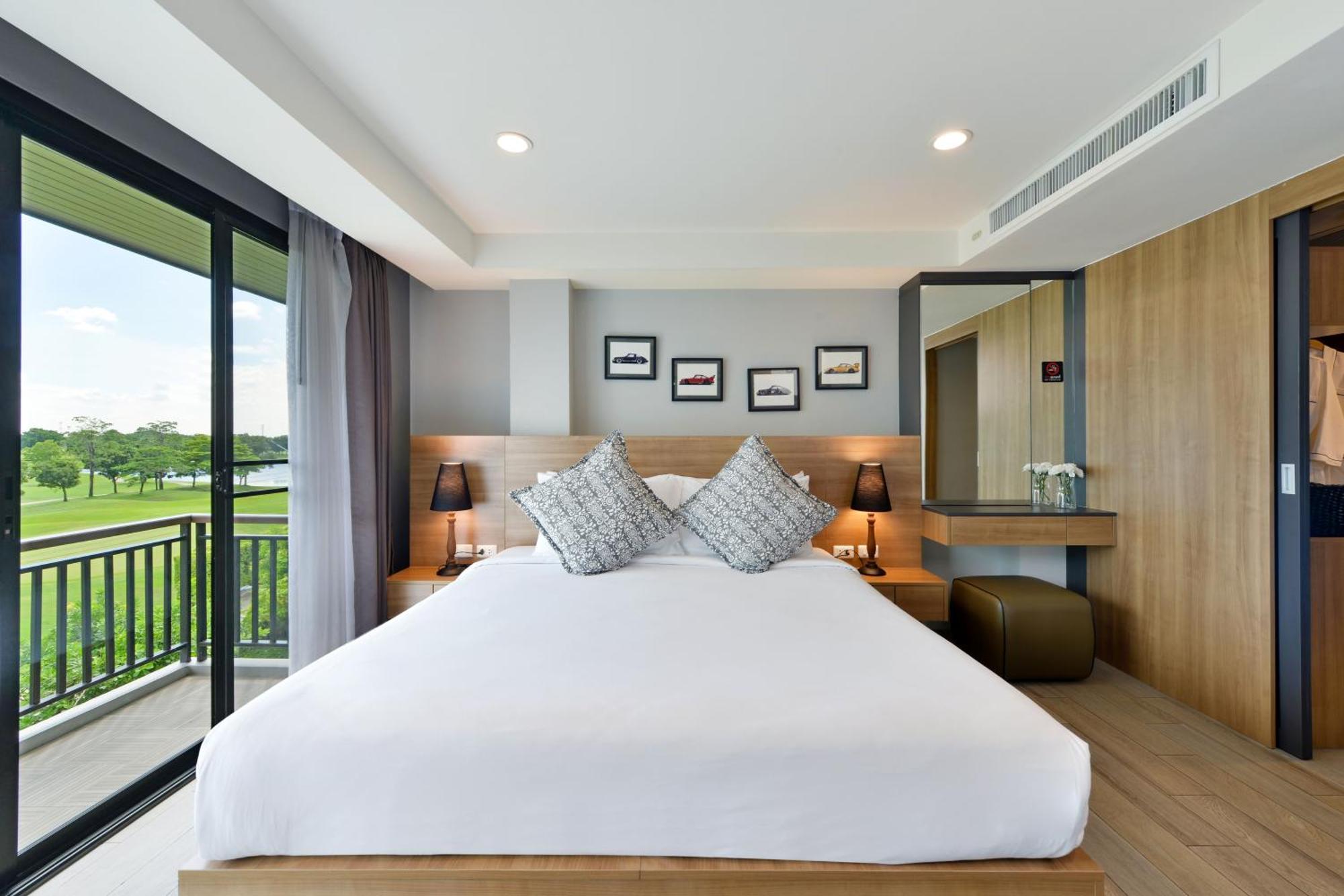 Raweewan Residence Hotel Bangkok Exterior foto